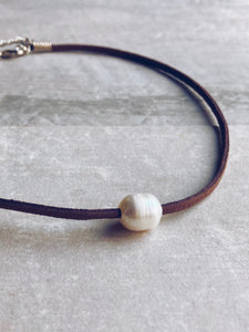 Freshwater Pearl Leather Choker